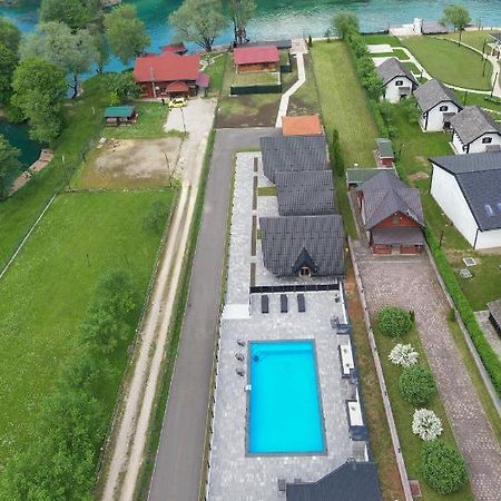 Holiday Houses Green Queen Bihać Extérieur photo